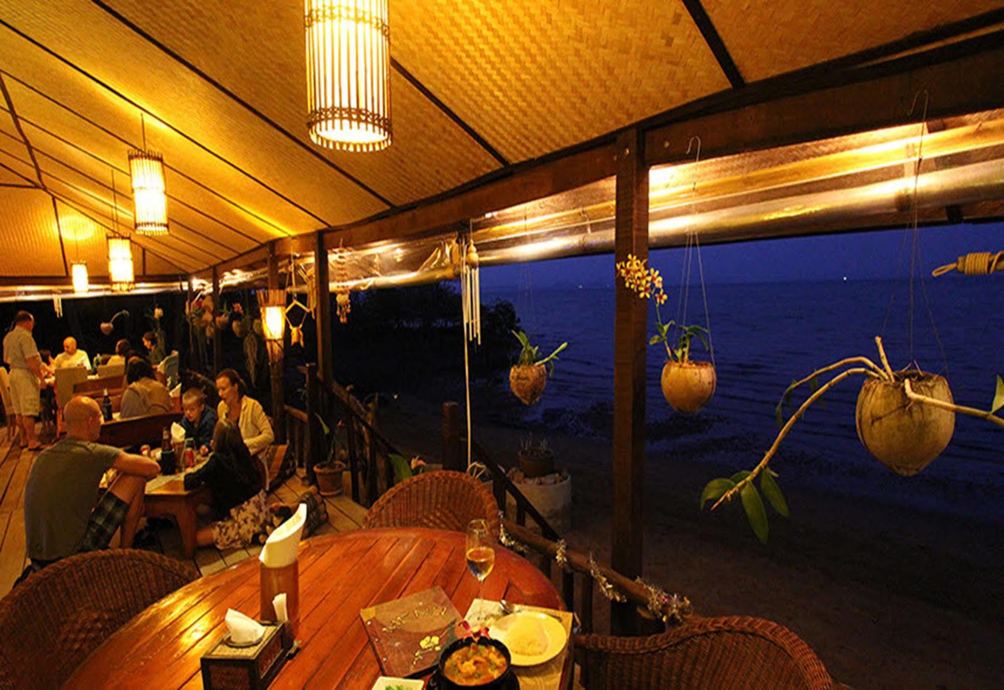 Amber Sands Beach Resort 코창 외부 사진